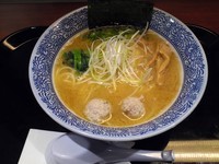 「濃厚魚介ラーメン」@麺屋 一燈 ラゾーナ川崎店の写真
