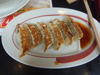 「餃子199円(無料券で無料)＆味噌らーめん409円」@幸楽苑 赤坂店の写真