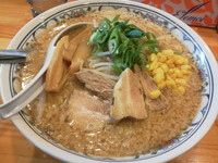 「【昼限定】みそらぁめん（大盛り）」@らあめん 怒寸屋の写真