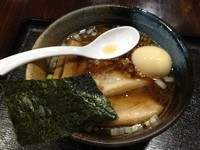 「醤油らーめん＋味玉（￥750＋￥100）」@麺屋 こじろの写真