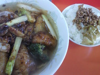 「カキソバ￥900+ﾗﾝﾁﾀｲﾑ肉ｿﾎﾞﾛご飯ｻｰﾋﾞｽ」@元祖スーラーメンの写真