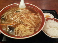 「モヤシソバ＋半ライス」@中国料理 漢陽樓 別館の写真