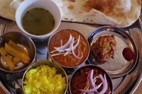 「ランチセット　マトン＆キーマカレー」@印度亭の写真