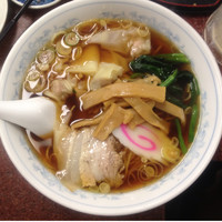 「ワンタンメン  500円」@三ちゃん食堂の写真