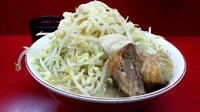「小ラーメン 700円 ヤサイマシマシニンニクアブラ」@ラーメン二郎 京急川崎店の写真