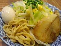 「辛みそラーメンミニ【期間限定】(700円)＋味玉(100円)」@ラーメン燈郎の写真