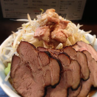 「背脂煮干ラーメン・野菜増し+チャーシュー」@にぼしらーめん こてつの写真