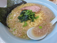 「ラーメン麺固め、脂多め300円「金曜日のみ（祝日以外）」」@ラーメンショップ 野田店の写真