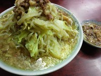 「らーめん（やさいちょいマシ、ニンニク、アブラ）」@ラーメン富士丸 神谷本店の写真