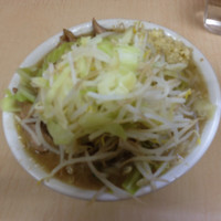「こぶた 野菜 ニンニク」@ラーメン二郎 京成大久保店の写真