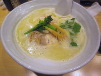 「鶏白湯 並+チャーシュー」@銀座 篝の写真