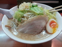 「こってり野菜増しラーメン」@らーめん こきん太の写真