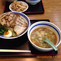 「もりそば＋中盛＋チャーシュー＋メンマ」@優勝軒 柏店の写真