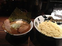 「濃厚鷹虎つけ麺」@麺屋武蔵 鷹虎の写真