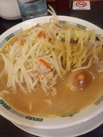 「味噌ラーメン490円＋味玉50円（クーポン）」@日高屋 秋葉原駅前店の写真