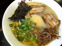 「らーめん＋半玉」@熊本ラーメン 九千坊の写真