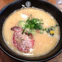 「鶏白湯らーめん（￥750）」@塩らーめん専門 ひるがお 大岡山店の写真