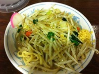 「タンメン」@トナリ 丸の内店の写真