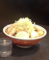 「ラーメン小ニンニク濃いめ」@ダントツラーメン 岡山一番店の写真