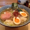 特製塩そば (平打ち麺)