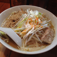 「味噌らー麺＋中盛（無料）」@味噌麺 高樋兄弟の写真