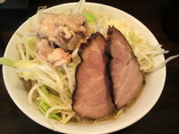 「背★油にぼしらーめん」@にぼしらーめん こてつの写真