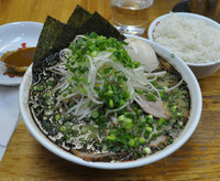「王道セット（らーめん・のり・味玉子・一口めし）」@なんつッ亭 弐 品川店の写真