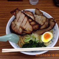「ラーメン＋チャーシュー」@優勝軒 柏店の写真