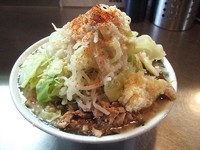 「塩ラーメン650円　中盛100円　細切れ豚70円」@らーめん大 蒲田店の写真