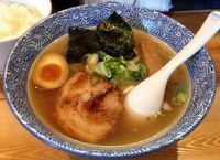 「あっさり塩(並)＋ライス(中)680円＋150円」@浅沼屋の写真