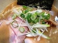 「煮干し豚骨らーめん 750」@麺や 福一の写真