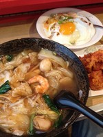 「ラーメンチャーハンセット(五目ﾗｰﾒﾝ)￥７８０」@金源 牛久店の写真