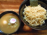 「つけ麺（中盛２７０ｇ）＋味玉」@麺亭 一黒の写真