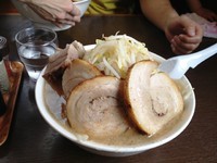 「三郎+チャーシュー+味玉」@つけ麺 弥七の写真