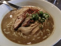 「グリーンカレーソバ（900円）」@BASSANOVAの写真