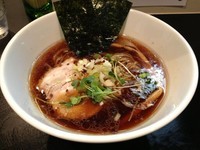 「醤油らーめん 並」@麺や 勝治の写真