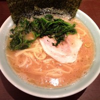 「らーめん（￥650）」@横浜家系らーめん いずみ家の写真