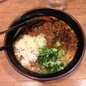 豚骨担々麺