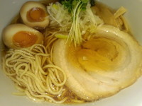 「中華そば(600円)＋味玉(100円)」@麺屋 中川會の写真