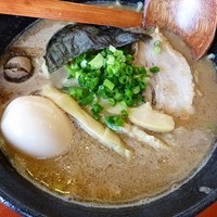 「二代目濃厚らあめん （味玉トッピング）」@二代目狼煙 本店 葉隠製麺の写真