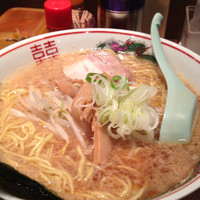 「二番味＋大盛」@東京屋台らーめん 翔竜 北千住駅前店の写真