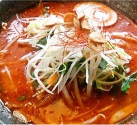 「東風雷麺(大辛)787円」@石焼らーめん 火山 仙台ゆめタウン店の写真