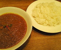 「タマネギ丸ごとスパイシーカレー　７８０円」@CLOVEの写真