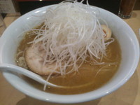 「ネギ塩らーめん（中盛り）」@よなやの写真