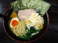 「カレーチーズらーめん850円」@横浜家系らーめん 武術家の写真