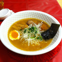 「王様の牛骨ラーメン」@麺榮 王様のラーメンの写真