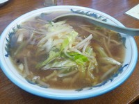 「みたけラーメン６００円」@手打ちラーメン 東峯園の写真