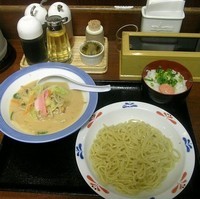 「つけちゃんぽん＋めんたいマヨネーズごはん」@長崎ちゃんぽん リンガーハット 赤羽店の写真