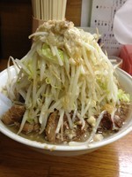 「チャーシューメン・普通（ヤサイ・アブラ）800円」@AKASAKA ANEX  雷電（RAYDEEN）の写真