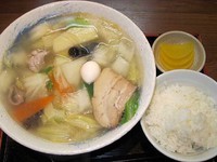 「五目そば＋小ライス680円（日替わりランチ）」@中華ダイニング いい田の写真